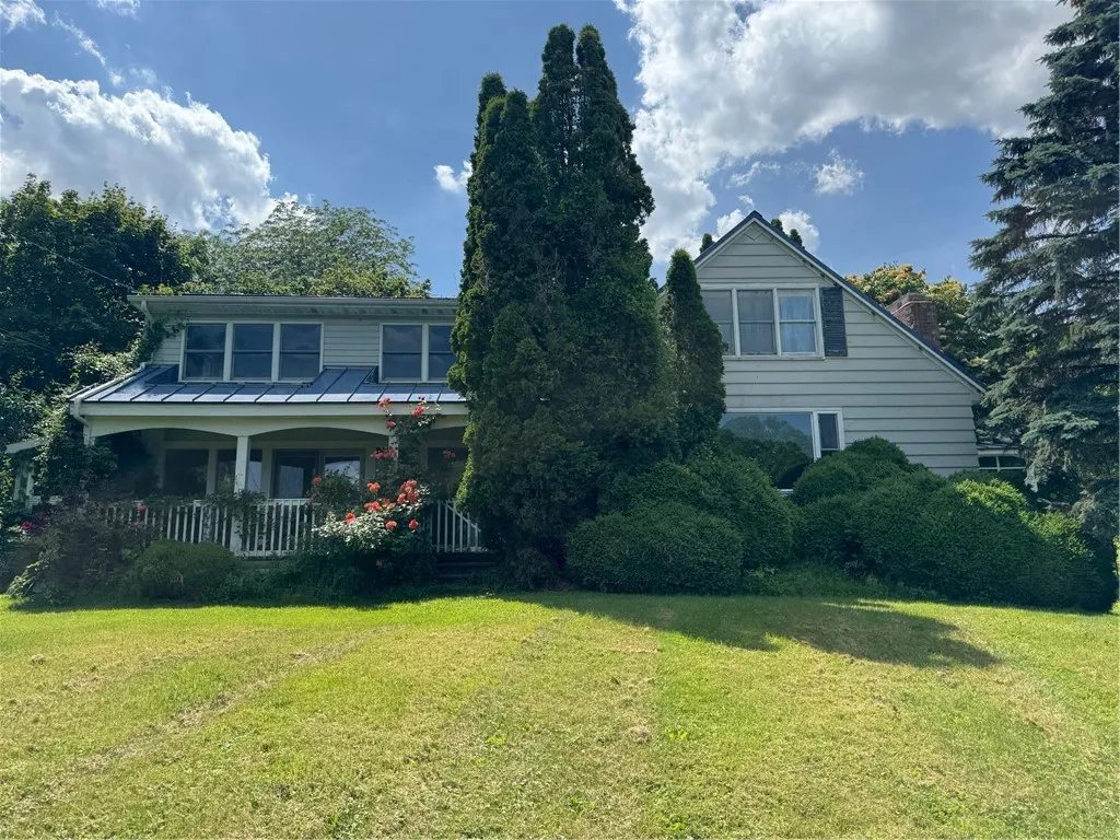 4794 State Route 14 Highway, Geneva-town, New York, Geneva Town, New York 14456, 3 Bedrooms Bedrooms, 9 Rooms Rooms,3 BathroomsBathrooms,Residential,For Sale,4794 State Route 14 Highway, Geneva-town, New York,R1618335