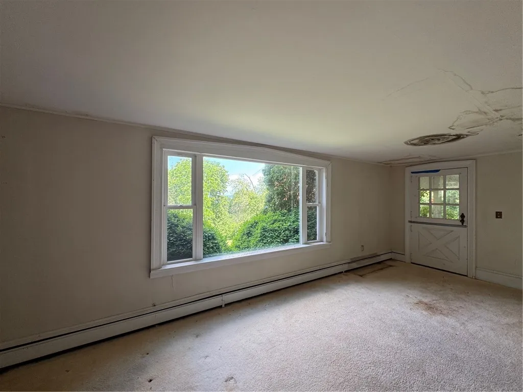 4794 State Route 14 Highway, Geneva-town, New York, Geneva Town, New York 14456, 3 Bedrooms Bedrooms, 9 Rooms Rooms,3 BathroomsBathrooms,Residential,For Sale,4794 State Route 14 Highway, Geneva-town, New York,R1618335