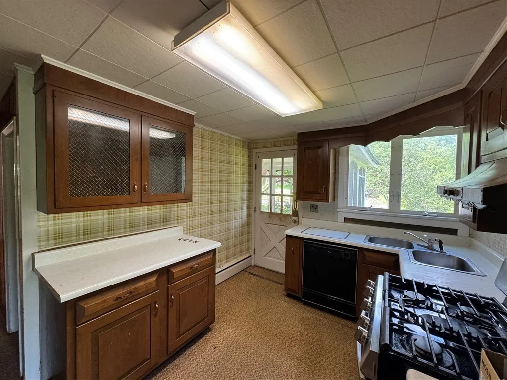 4794 State Route 14 Highway, Geneva-town, New York, Geneva Town, New York 14456, 3 Bedrooms Bedrooms, 9 Rooms Rooms,3 BathroomsBathrooms,Residential,For Sale,4794 State Route 14 Highway, Geneva-town, New York,R1618335