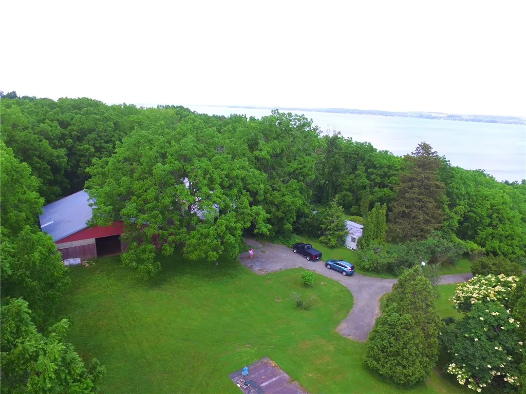 4794 State Route 14 Highway, Geneva-town, New York, Geneva Town, New York 14456, 3 Bedrooms Bedrooms, 9 Rooms Rooms,3 BathroomsBathrooms,Residential,For Sale,4794 State Route 14 Highway, Geneva-town, New York,R1618335