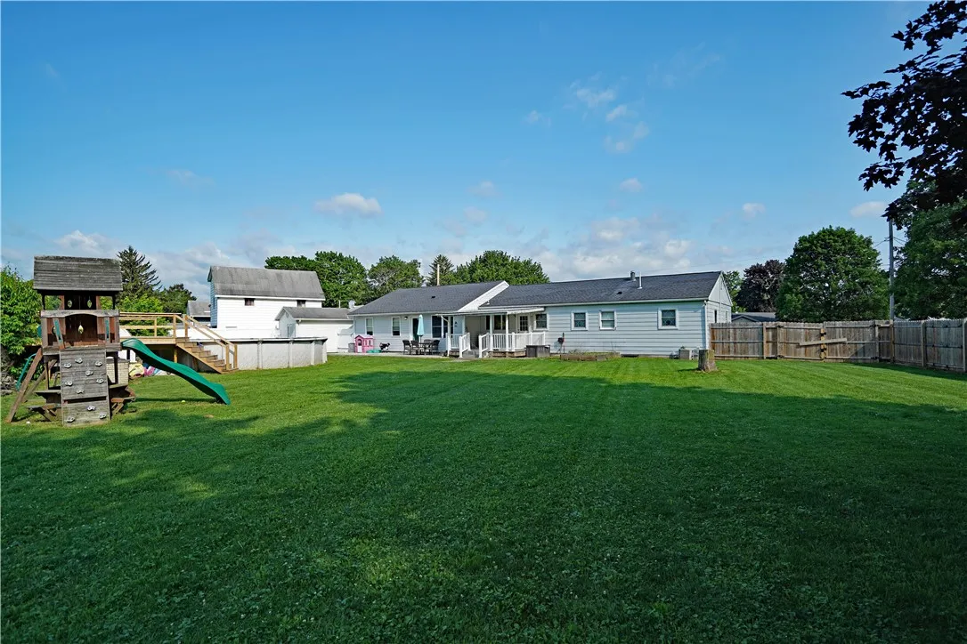 212 Lynhurst Avenue, Horseheads, New York 14845, Horseheads, New York 14845, 4 Bedrooms Bedrooms, 7 Rooms Rooms,2 BathroomsBathrooms,Residential,Closed,212 Lynhurst Avenue, Horseheads, New York 14845,R1618170