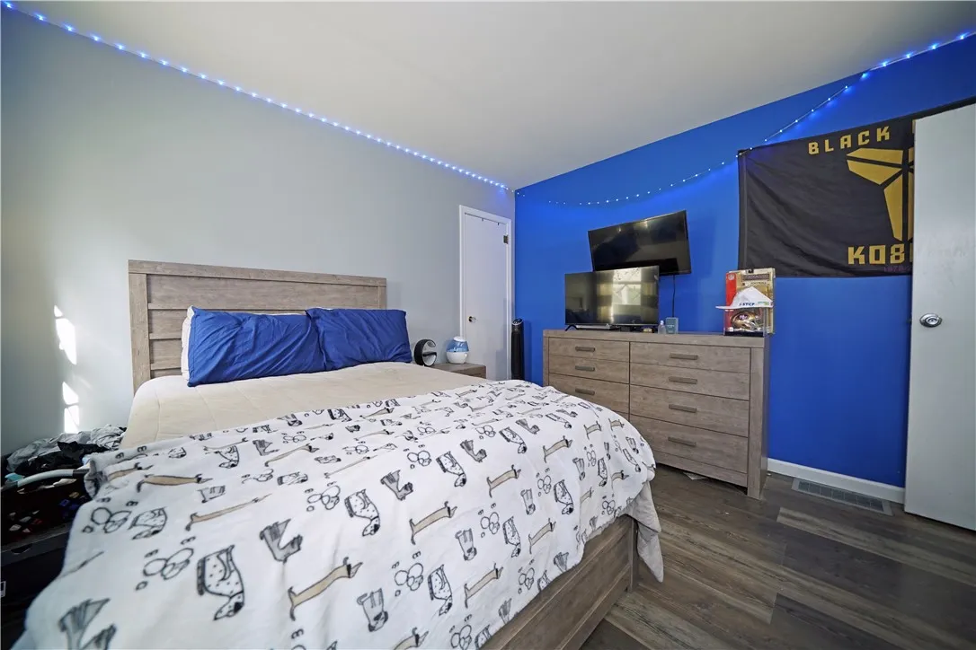 212 Lynhurst Avenue, Horseheads, New York 14845, Horseheads, New York 14845, 4 Bedrooms Bedrooms, 7 Rooms Rooms,2 BathroomsBathrooms,Residential,Closed,212 Lynhurst Avenue, Horseheads, New York 14845,R1618170