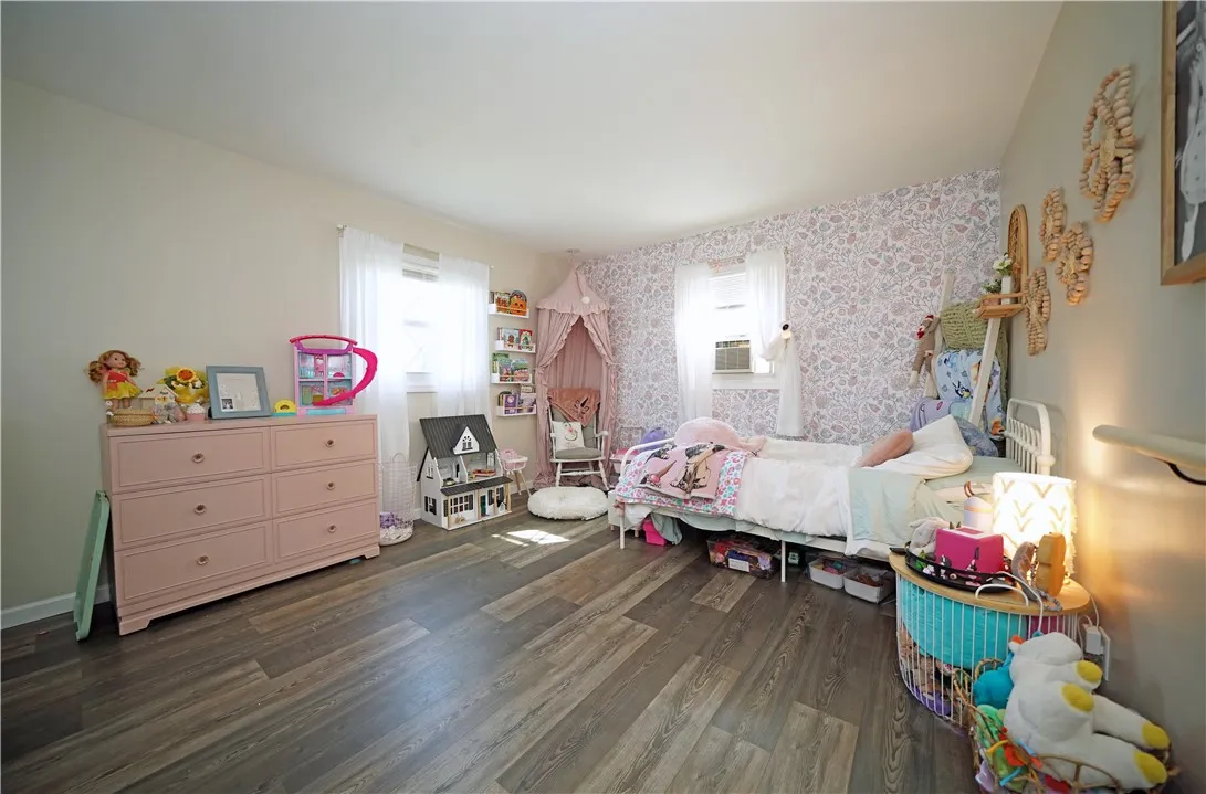 212 Lynhurst Avenue, Horseheads, New York 14845, Horseheads, New York 14845, 4 Bedrooms Bedrooms, 7 Rooms Rooms,2 BathroomsBathrooms,Residential,Closed,212 Lynhurst Avenue, Horseheads, New York 14845,R1618170