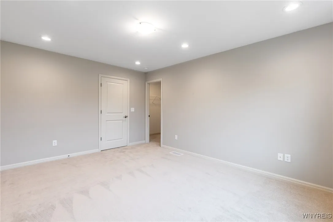 30 Essex Woods Lane B, Amherst, New York 14228, Amherst, New York 14228, 3 Bedrooms Bedrooms, 7 Rooms Rooms,2 BathroomsBathrooms,Residential,For Sale,30 Essex Woods Lane B, Amherst, New York 14228,B1618148