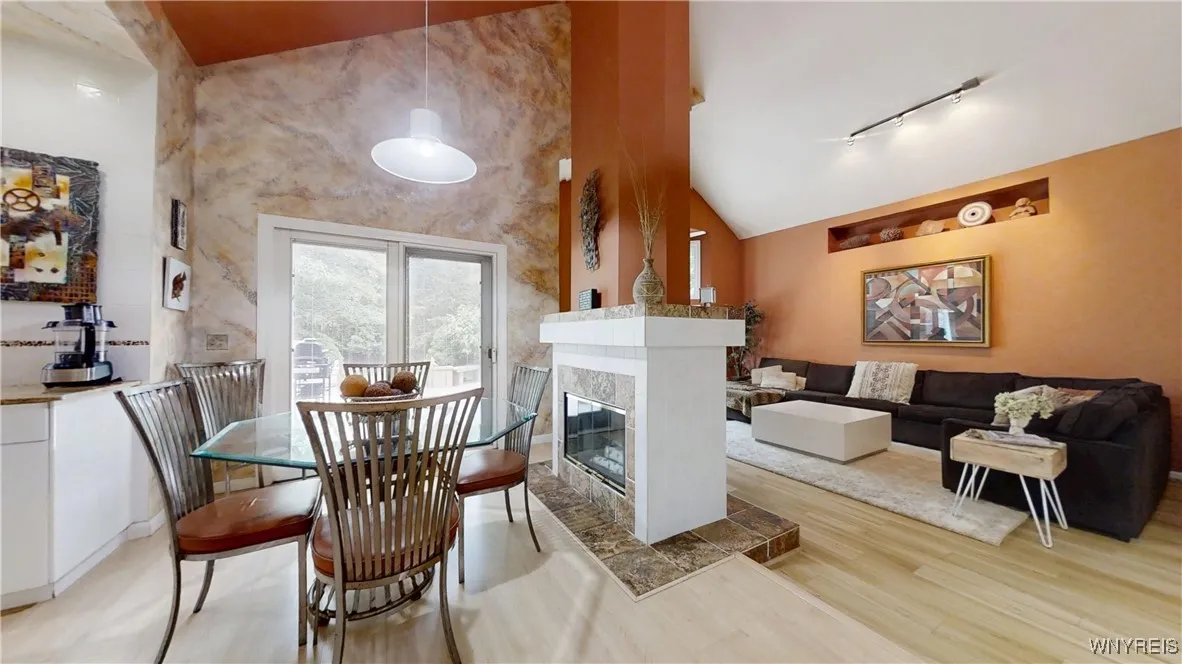 6097 Wellesley Common, Clarence, New York 14051, Clarence, New York 14051, 3 Bedrooms Bedrooms, 7 Rooms Rooms,2 BathroomsBathrooms,Residential,Closed,6097 Wellesley Common, Clarence, New York 14051,0,B1617902