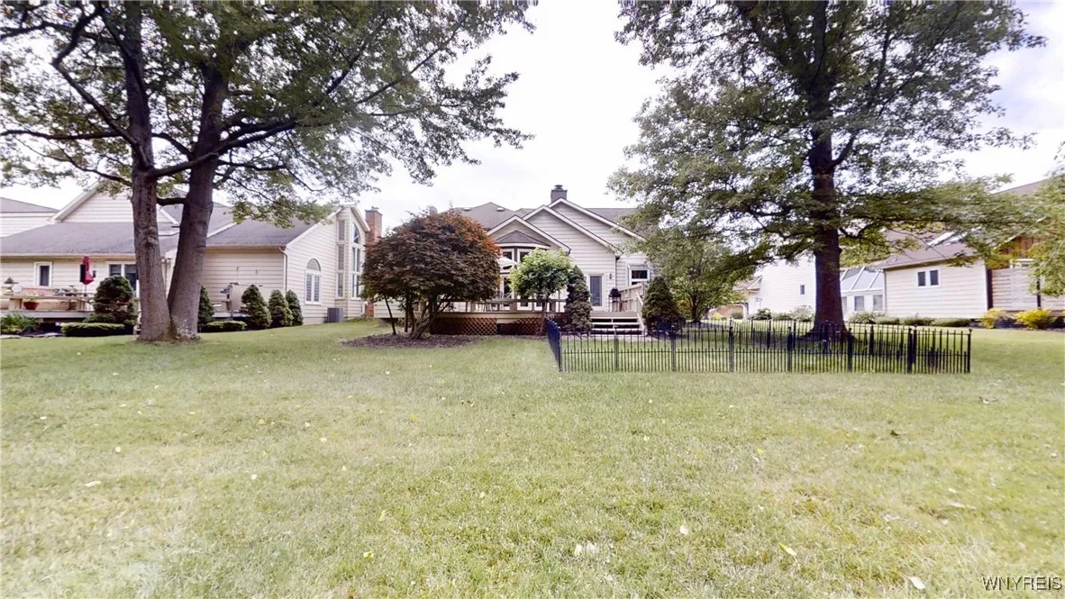 6097 Wellesley Common, Clarence, New York 14051, Clarence, New York 14051, 3 Bedrooms Bedrooms, 7 Rooms Rooms,2 BathroomsBathrooms,Residential,Closed,6097 Wellesley Common, Clarence, New York 14051,0,B1617902