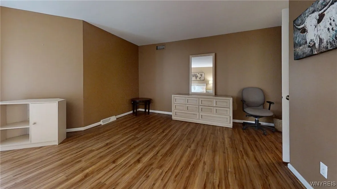 6097 Wellesley Common, Clarence, New York 14051, Clarence, New York 14051, 3 Bedrooms Bedrooms, 7 Rooms Rooms,2 BathroomsBathrooms,Residential,Closed,6097 Wellesley Common, Clarence, New York 14051,0,B1617902