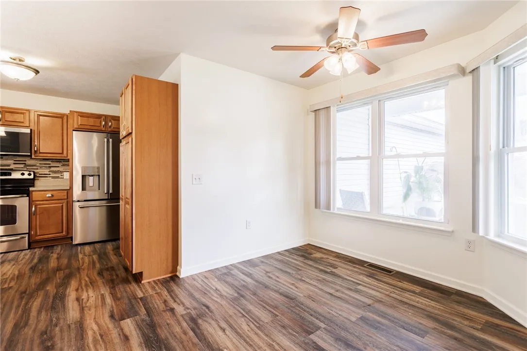 204 Westcombe Park, Henrietta, New York 14586, Henrietta, New York 14586, 4 Bedrooms Bedrooms, 10 Rooms Rooms,3 BathroomsBathrooms,Residential,Closed,204 Westcombe Park, Henrietta, New York 14586,0,R1603059