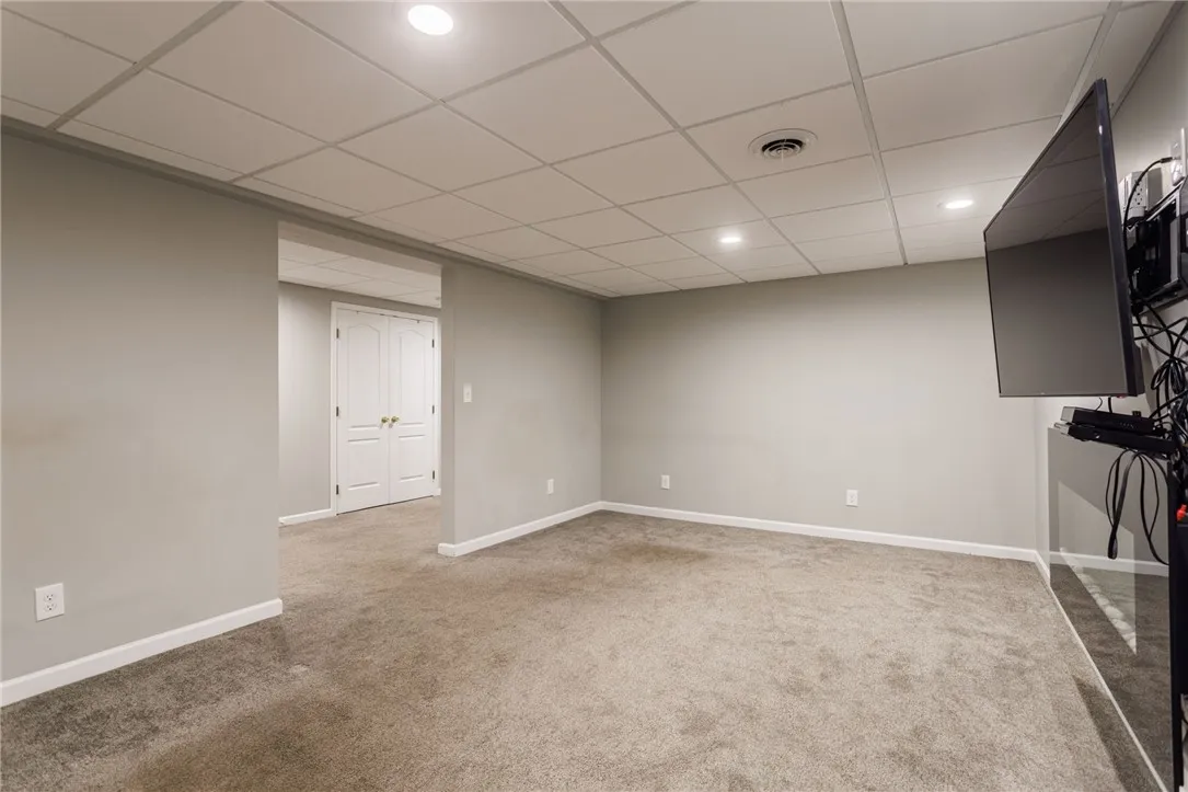 204 Westcombe Park, Henrietta, New York 14586, Henrietta, New York 14586, 4 Bedrooms Bedrooms, 10 Rooms Rooms,3 BathroomsBathrooms,Residential,Closed,204 Westcombe Park, Henrietta, New York 14586,0,R1603059