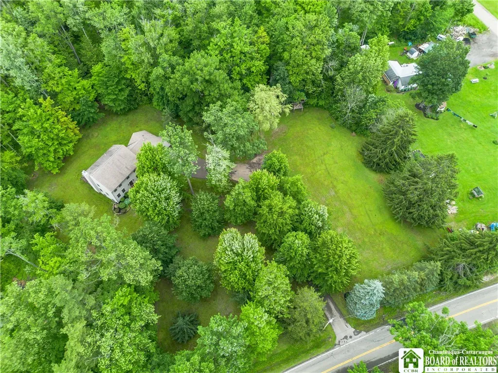 Drone view of 5616 Stow Rd Property