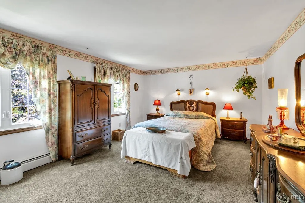 1581 North Forest Road, Amherst, New York 14221, Amherst, New York 14221, 3 Bedrooms Bedrooms, 9 Rooms Rooms,2 BathroomsBathrooms,Residential,Closed,1581 North Forest Road, Amherst, New York 14221,B1618320