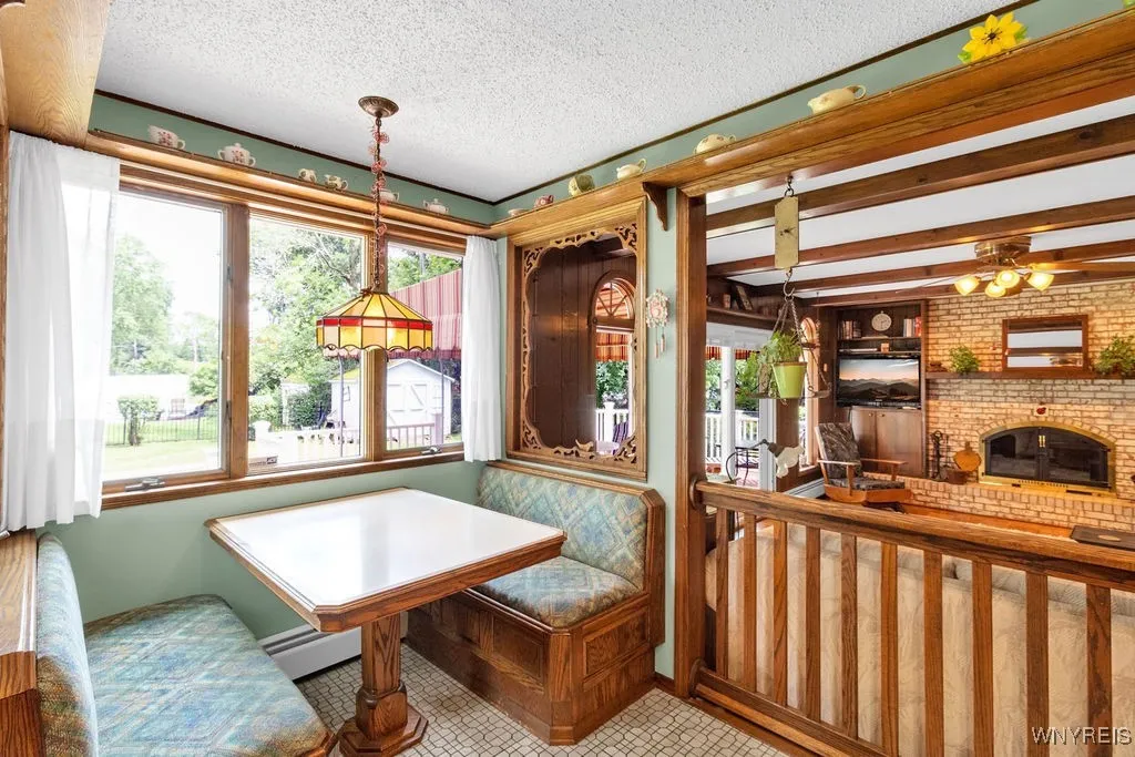 1581 North Forest Road, Amherst, New York 14221, Amherst, New York 14221, 3 Bedrooms Bedrooms, 9 Rooms Rooms,2 BathroomsBathrooms,Residential,Closed,1581 North Forest Road, Amherst, New York 14221,B1618320