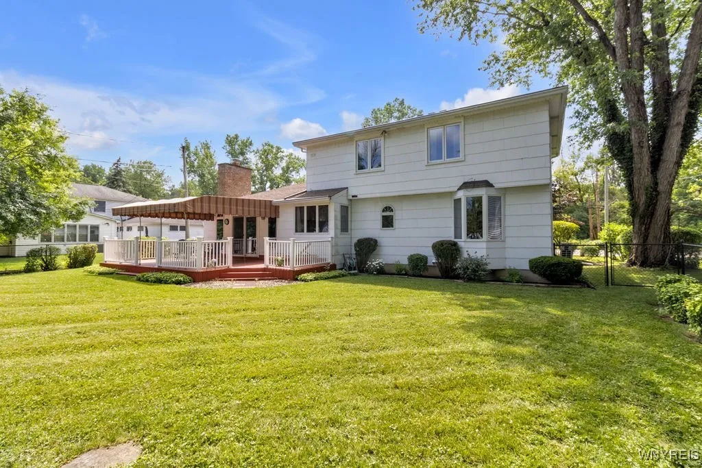 1581 North Forest Road, Amherst, New York 14221, Amherst, New York 14221, 3 Bedrooms Bedrooms, 9 Rooms Rooms,2 BathroomsBathrooms,Residential,Closed,1581 North Forest Road, Amherst, New York 14221,B1618320