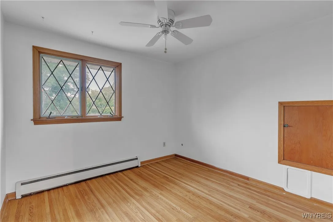 32 Rumson Road, Amherst, New York 14228, Amherst, New York 14228, 4 Bedrooms Bedrooms, 7 Rooms Rooms,1 BathroomBathrooms,Residential,For Sale,32 Rumson Road, Amherst, New York 14228,B1618132