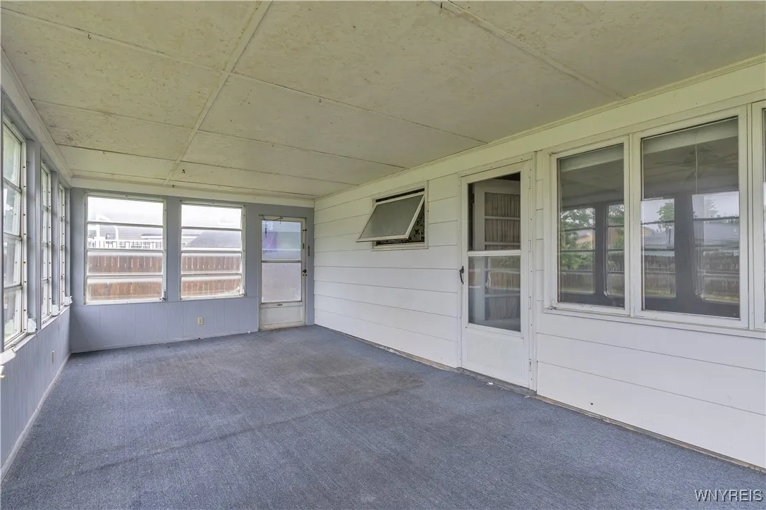 32 Rumson Road, Amherst, New York 14228, Amherst, New York 14228, 4 Bedrooms Bedrooms, 7 Rooms Rooms,1 BathroomBathrooms,Residential,For Sale,32 Rumson Road, Amherst, New York 14228,B1618132