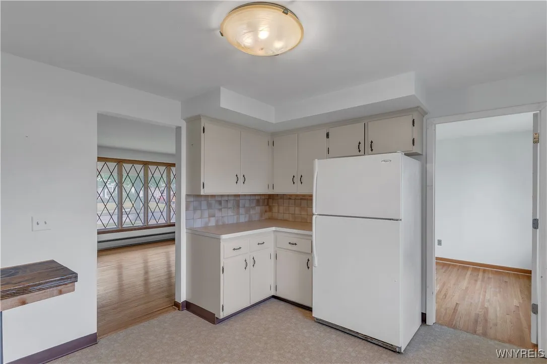 32 Rumson Road, Amherst, New York 14228, Amherst, New York 14228, 4 Bedrooms Bedrooms, 7 Rooms Rooms,1 BathroomBathrooms,Residential,For Sale,32 Rumson Road, Amherst, New York 14228,B1618132