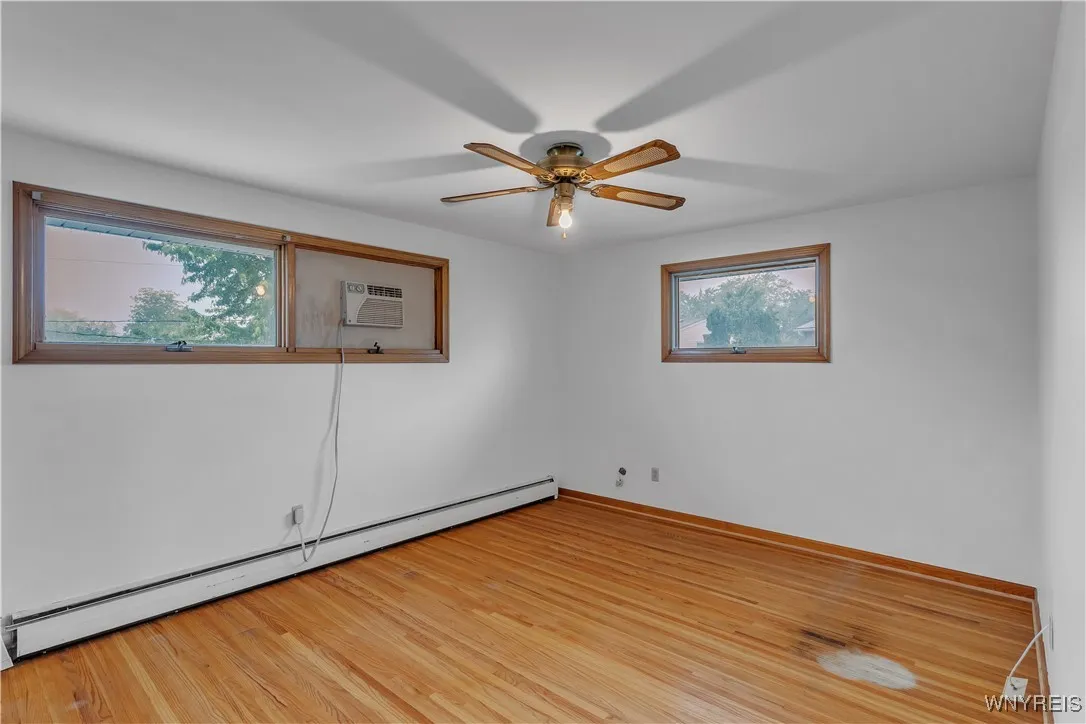 32 Rumson Road, Amherst, New York 14228, Amherst, New York 14228, 4 Bedrooms Bedrooms, 7 Rooms Rooms,1 BathroomBathrooms,Residential,For Sale,32 Rumson Road, Amherst, New York 14228,B1618132