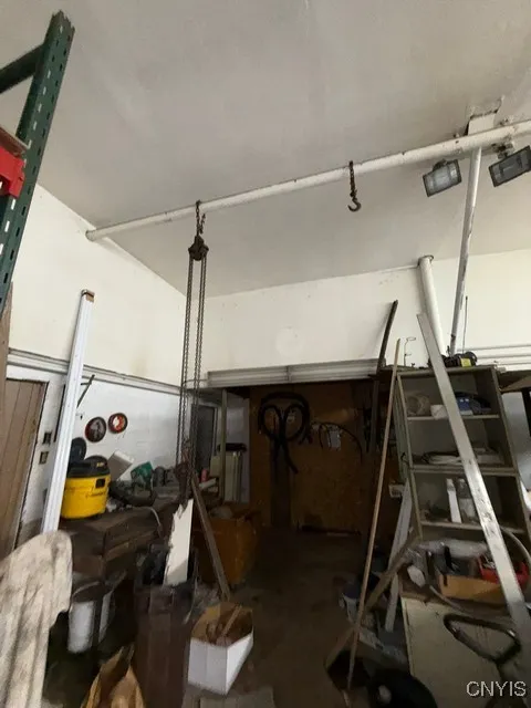4050 Elmcrest Road, Salina, New York 13090, Salina, New York 13090, 4 Bedrooms Bedrooms, 13 Rooms Rooms,3 BathroomsBathrooms,Residential,Closed,4050 Elmcrest Road, Salina, New York 13090,0,S1618431