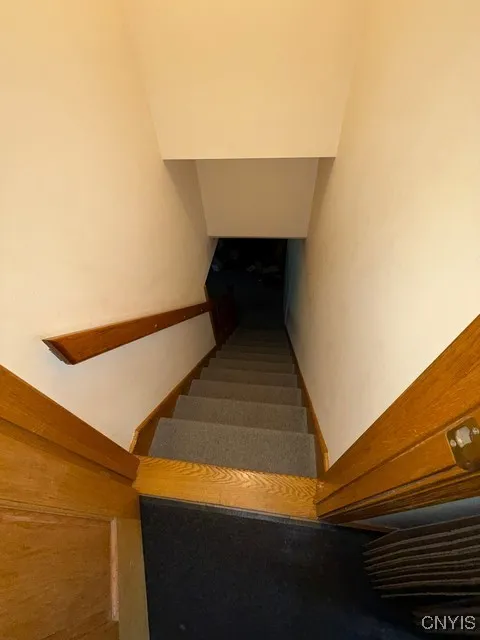 4050 Elmcrest Road, Salina, New York 13090, Salina, New York 13090, 4 Bedrooms Bedrooms, 13 Rooms Rooms,3 BathroomsBathrooms,Residential,Closed,4050 Elmcrest Road, Salina, New York 13090,0,S1618431