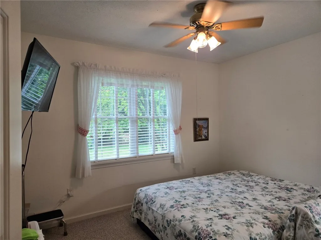 118 Stewart Place, Canandaigua, New York 14424, Canandaigua City, New York 14424, 2 Bedrooms Bedrooms, 4 Rooms Rooms,1 BathroomBathrooms,Residential,Closed,118 Stewart Place, Canandaigua, New York 14424,R1618415