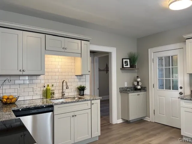 1547 Mohawk Street, Utica, New York 13501, Utica, New York 13501, 6 Bedrooms Bedrooms, ,2 BathroomsBathrooms,Residential,Closed,1547 Mohawk Street, Utica, New York 13501,S1618399