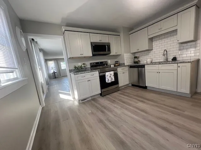 1547 Mohawk Street, Utica, New York 13501, Utica, New York 13501, 6 Bedrooms Bedrooms, ,2 BathroomsBathrooms,Residential,Closed,1547 Mohawk Street, Utica, New York 13501,S1618399