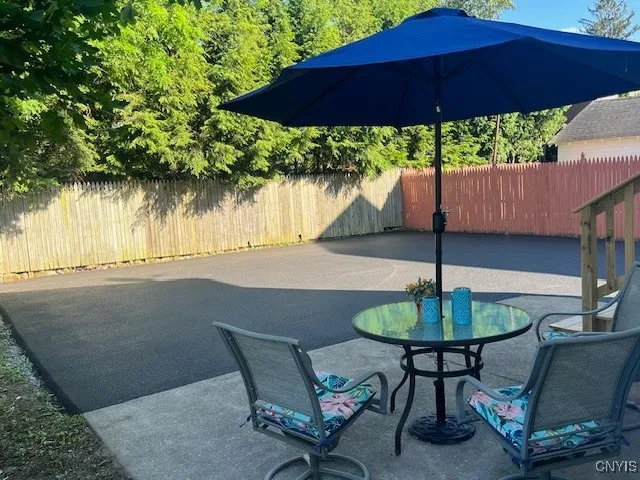 1547 Mohawk Street, Utica, New York 13501, Utica, New York 13501, 6 Bedrooms Bedrooms, ,2 BathroomsBathrooms,Residential,Closed,1547 Mohawk Street, Utica, New York 13501,S1618399