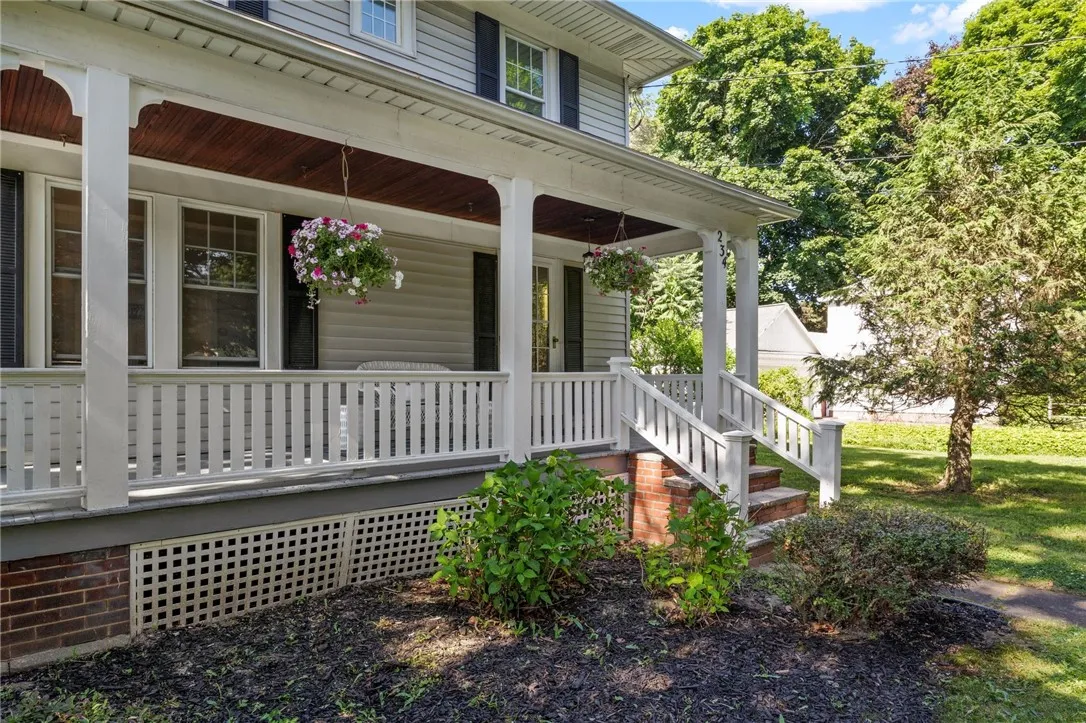 234 Pine Grove Avenue, Irondequoit, New York 14617, Irondequoit, New York 14617, 4 Bedrooms Bedrooms, 7 Rooms Rooms,2 BathroomsBathrooms,Residential,Closed,234 Pine Grove Avenue, Irondequoit, New York 14617,R1617890
