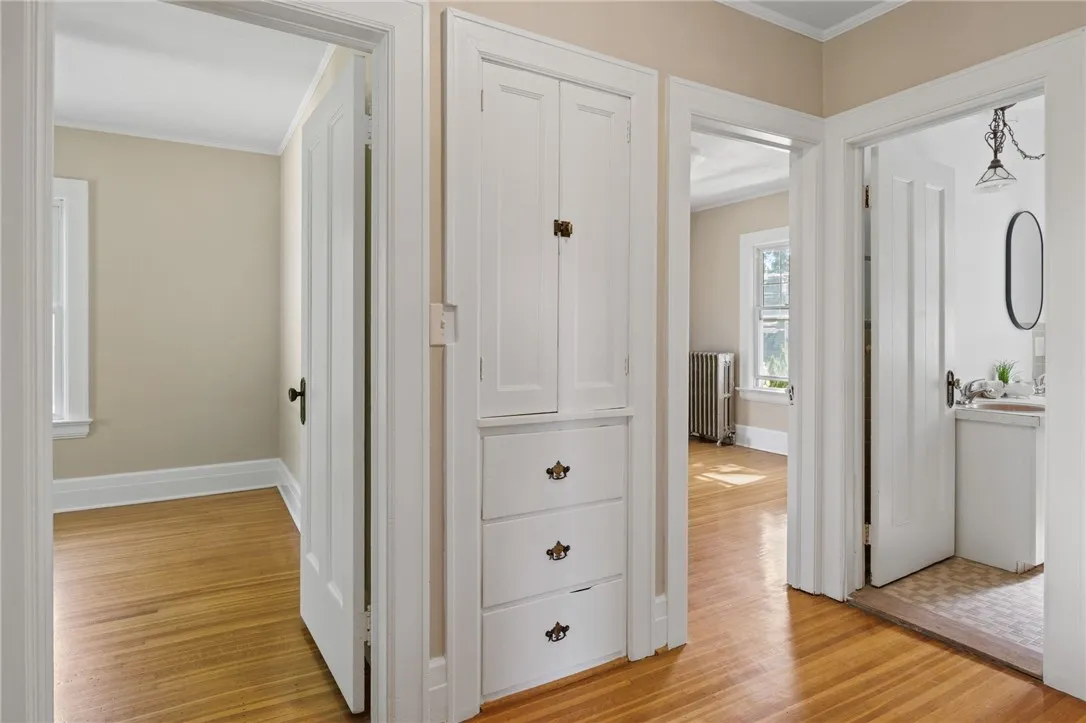 234 Pine Grove Avenue, Irondequoit, New York 14617, Irondequoit, New York 14617, 4 Bedrooms Bedrooms, 7 Rooms Rooms,2 BathroomsBathrooms,Residential,Closed,234 Pine Grove Avenue, Irondequoit, New York 14617,R1617890