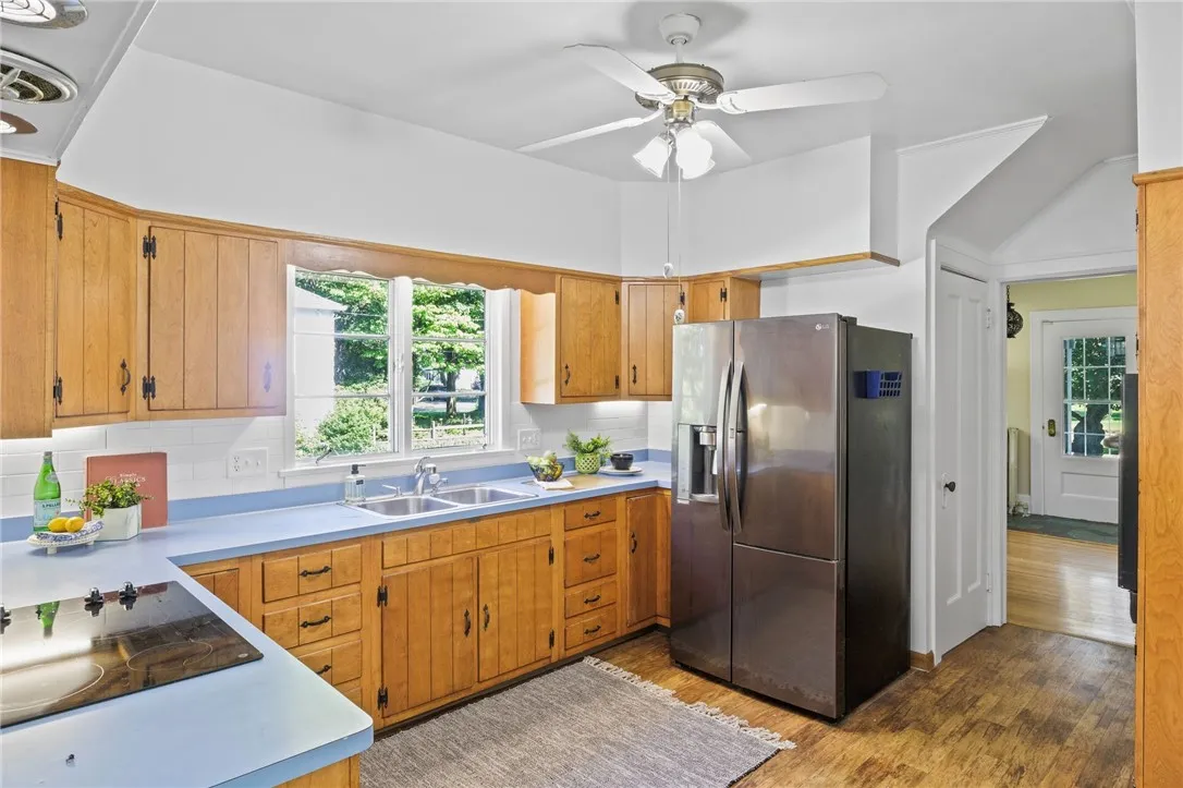 234 Pine Grove Avenue, Irondequoit, New York 14617, Irondequoit, New York 14617, 4 Bedrooms Bedrooms, 7 Rooms Rooms,2 BathroomsBathrooms,Residential,Closed,234 Pine Grove Avenue, Irondequoit, New York 14617,R1617890
