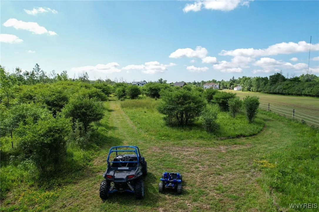2637 Staley Road, Grand Island, New York 14072, Grand Island, New York 14072, 3 Bedrooms Bedrooms, ,3 BathroomsBathrooms,Residential,For Sale,2637 Staley Road, Grand Island, New York 14072,B1617825