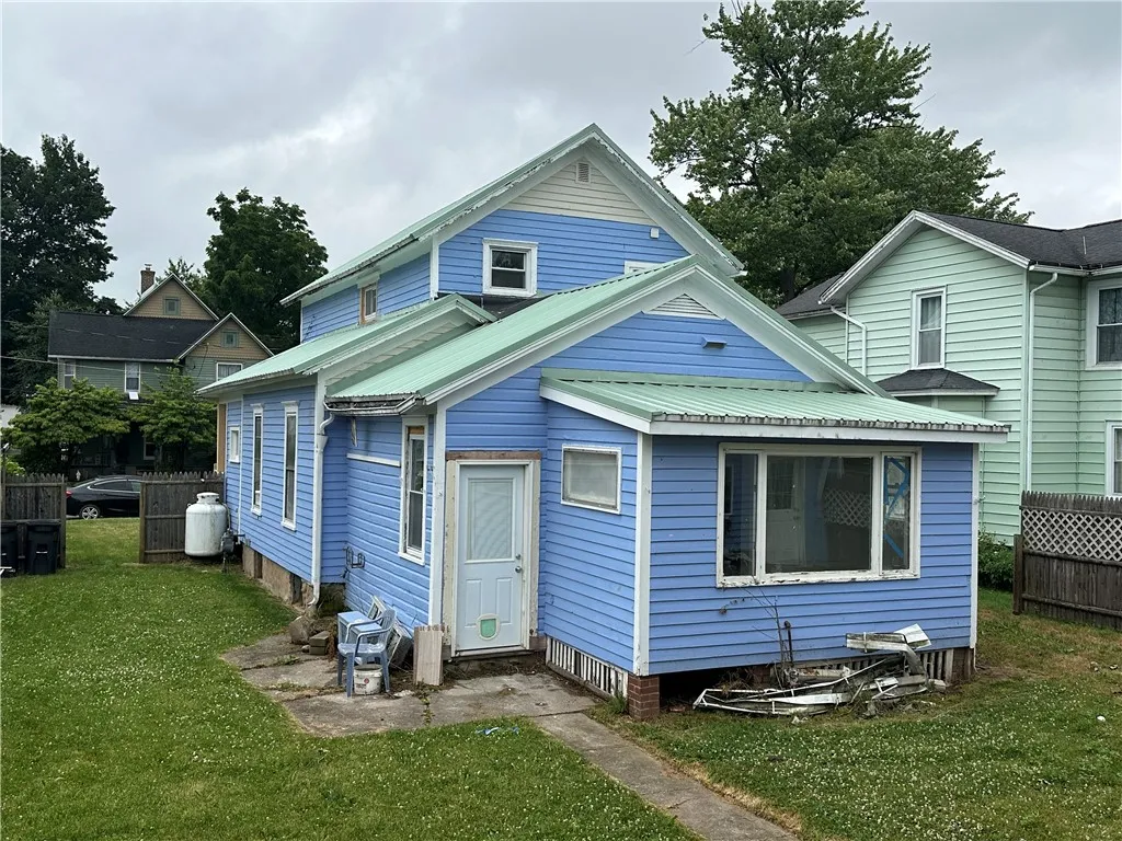 508 South Academy Street, Ridgeway, New York 14103, Ridgeway, New York 14103, 3 Bedrooms Bedrooms, 7 Rooms Rooms,1 BathroomBathrooms,Residential,Closed,508 South Academy Street, Ridgeway, New York 14103,0,R1618193