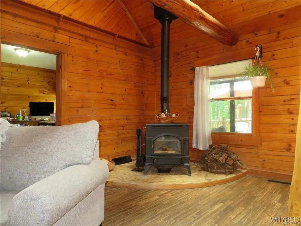 11050 Eden Road, North Collins, New York 14111, North Collins, New York 14111, 3 Bedrooms Bedrooms, 7 Rooms Rooms,2 BathroomsBathrooms,Residential,Closed,11050 Eden Road, North Collins, New York 14111,0,B1618473