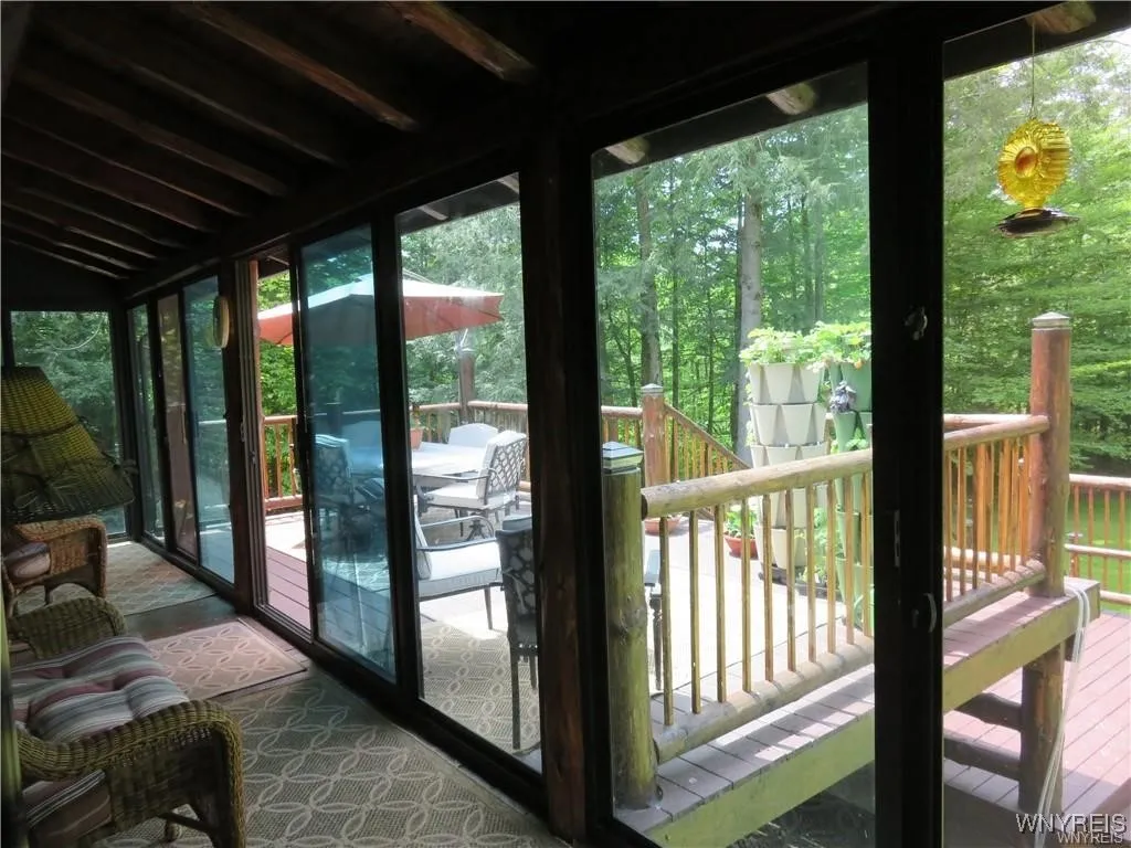 11050 Eden Road, North Collins, New York 14111, North Collins, New York 14111, 3 Bedrooms Bedrooms, 7 Rooms Rooms,2 BathroomsBathrooms,Residential,Closed,11050 Eden Road, North Collins, New York 14111,0,B1618473
