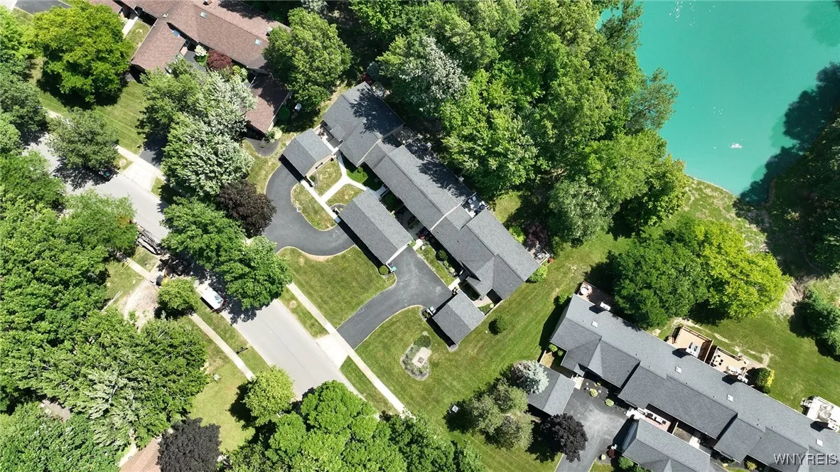 253 Old Oak Post Road, Amherst, New York 14051, Amherst, New York 14051, 3 Bedrooms Bedrooms, 7 Rooms Rooms,2 BathroomsBathrooms,Residential,Closed,253 Old Oak Post Road, Amherst, New York 14051,0,B1617720