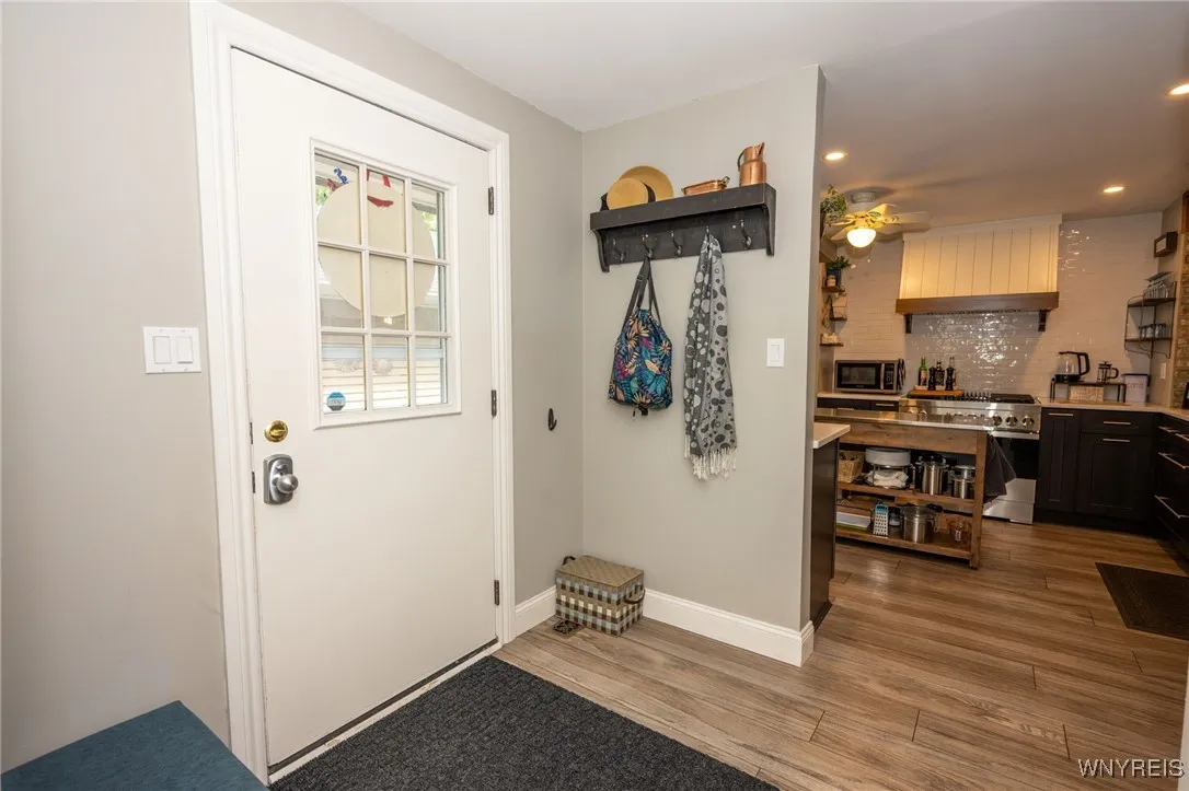 253 Old Oak Post Road, Amherst, New York 14051, Amherst, New York 14051, 3 Bedrooms Bedrooms, 7 Rooms Rooms,2 BathroomsBathrooms,Residential,Closed,253 Old Oak Post Road, Amherst, New York 14051,0,B1617720