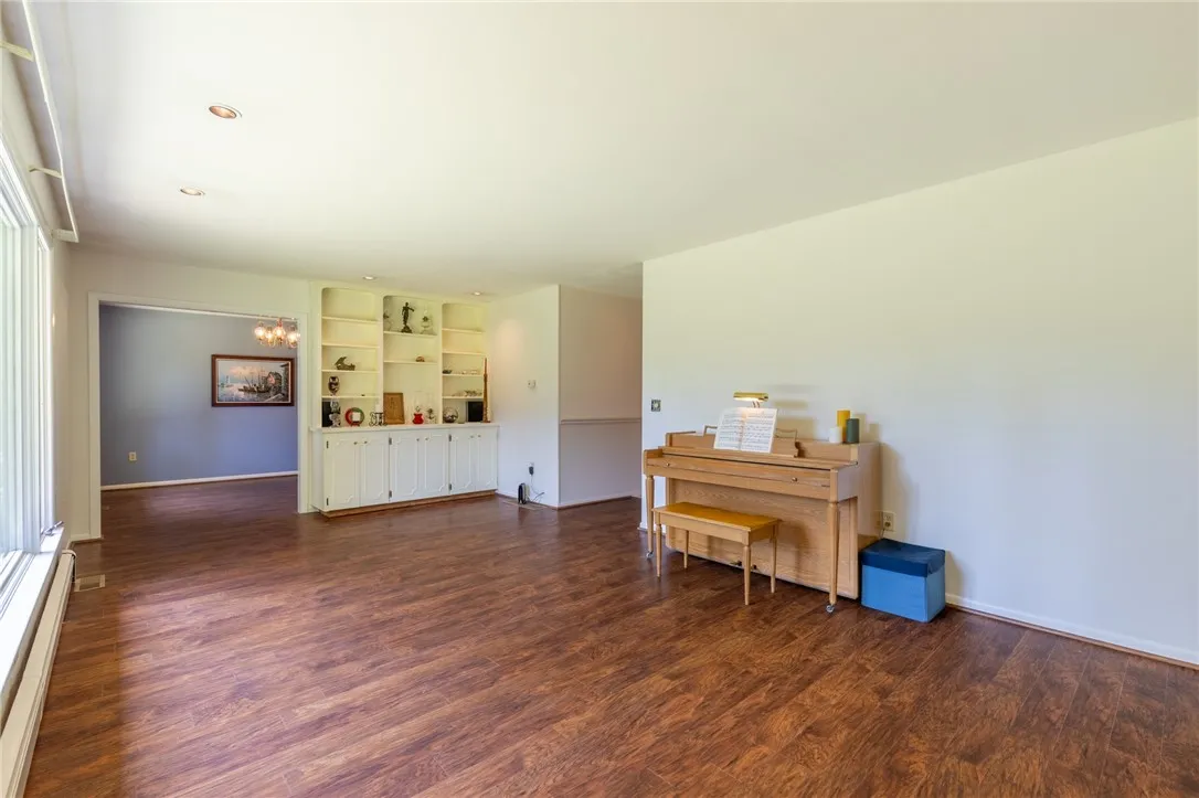 132 Linden Avenue, Arcadia, New York 14513, Arcadia, New York 14513, 3 Bedrooms Bedrooms, 7 Rooms Rooms,1 BathroomBathrooms,Residential,Closed,132 Linden Avenue, Arcadia, New York 14513,R1596174