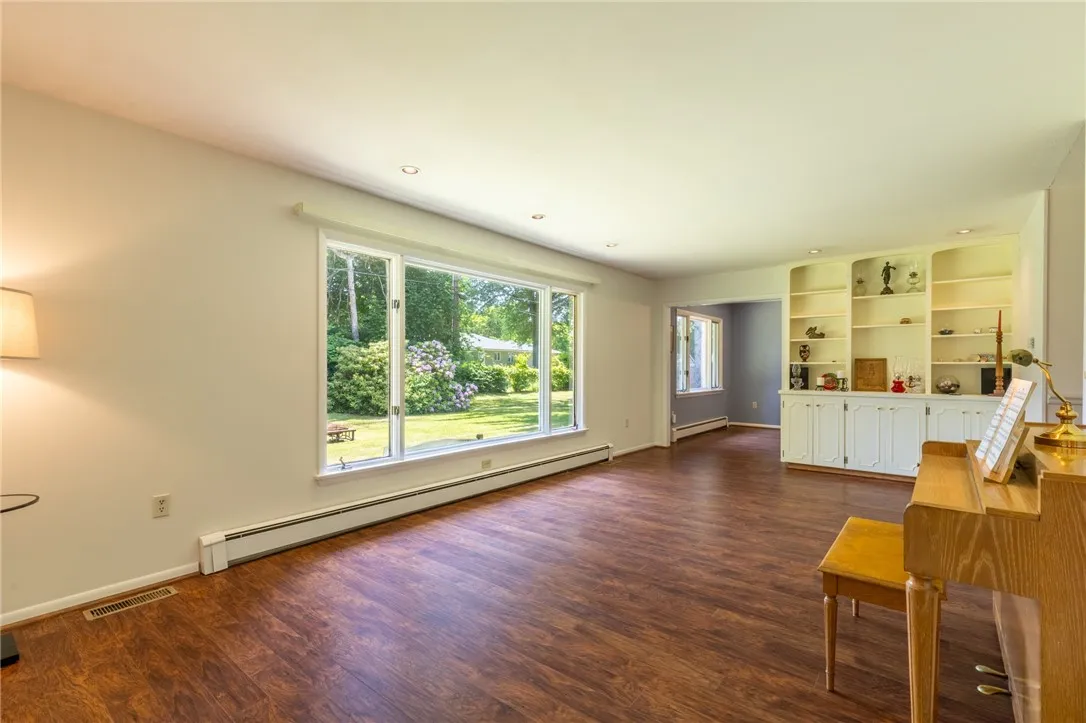 132 Linden Avenue, Arcadia, New York 14513, Arcadia, New York 14513, 3 Bedrooms Bedrooms, 7 Rooms Rooms,1 BathroomBathrooms,Residential,Closed,132 Linden Avenue, Arcadia, New York 14513,R1596174