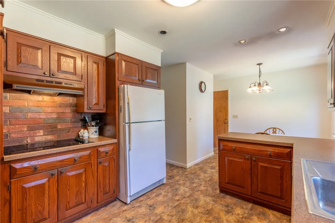 132 Linden Avenue, Arcadia, New York 14513, Arcadia, New York 14513, 3 Bedrooms Bedrooms, 7 Rooms Rooms,1 BathroomBathrooms,Residential,Closed,132 Linden Avenue, Arcadia, New York 14513,R1596174