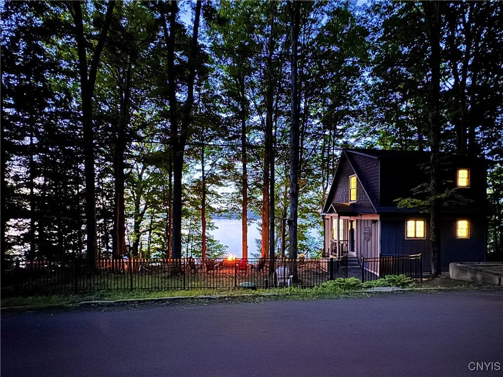 1690 Amerman Road, Skaneateles, New York 13152, Skaneateles, New York 13152, 2 Bedrooms Bedrooms, 4 Rooms Rooms,1 BathroomBathrooms,Residential,Closed,1690 Amerman Road, Skaneateles, New York 13152,S1617439