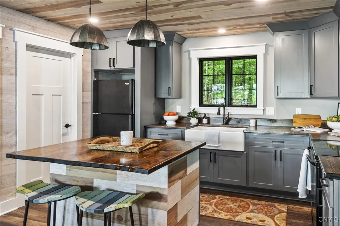 1690 Amerman Road, Skaneateles, New York 13152, Skaneateles, New York 13152, 2 Bedrooms Bedrooms, 4 Rooms Rooms,1 BathroomBathrooms,Residential,Closed,1690 Amerman Road, Skaneateles, New York 13152,S1617439