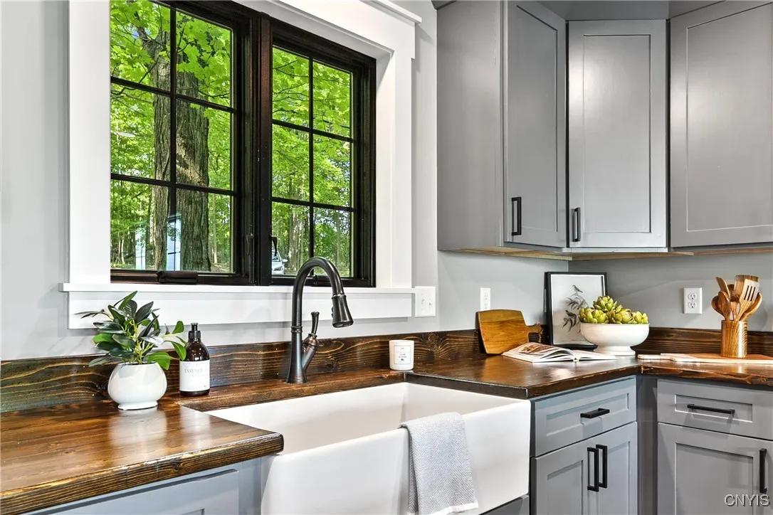 1690 Amerman Road, Skaneateles, New York 13152, Skaneateles, New York 13152, 2 Bedrooms Bedrooms, 4 Rooms Rooms,1 BathroomBathrooms,Residential,Closed,1690 Amerman Road, Skaneateles, New York 13152,S1617439