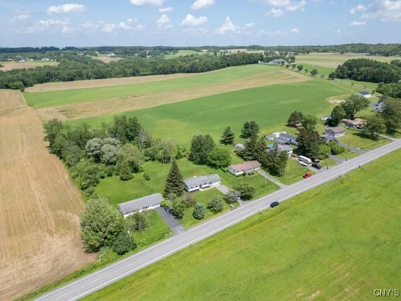 10045 Roberts Road, Paris, New York 13456, Paris, New York 13456, 3 Bedrooms Bedrooms, 7 Rooms Rooms,2 BathroomsBathrooms,Residential,Closed,10045 Roberts Road, Paris, New York 13456,0,S1618290