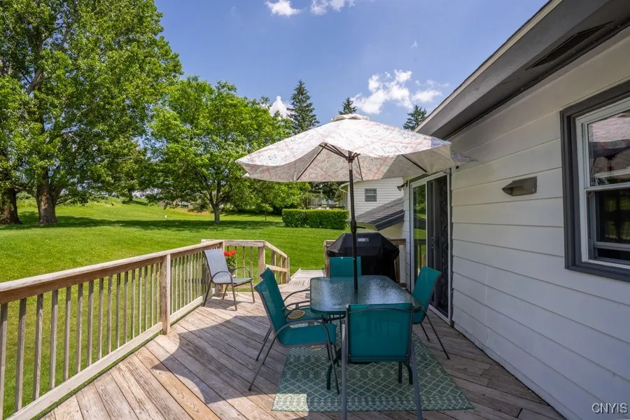 10045 Roberts Road, Paris, New York 13456, Paris, New York 13456, 3 Bedrooms Bedrooms, 7 Rooms Rooms,2 BathroomsBathrooms,Residential,Closed,10045 Roberts Road, Paris, New York 13456,0,S1618290