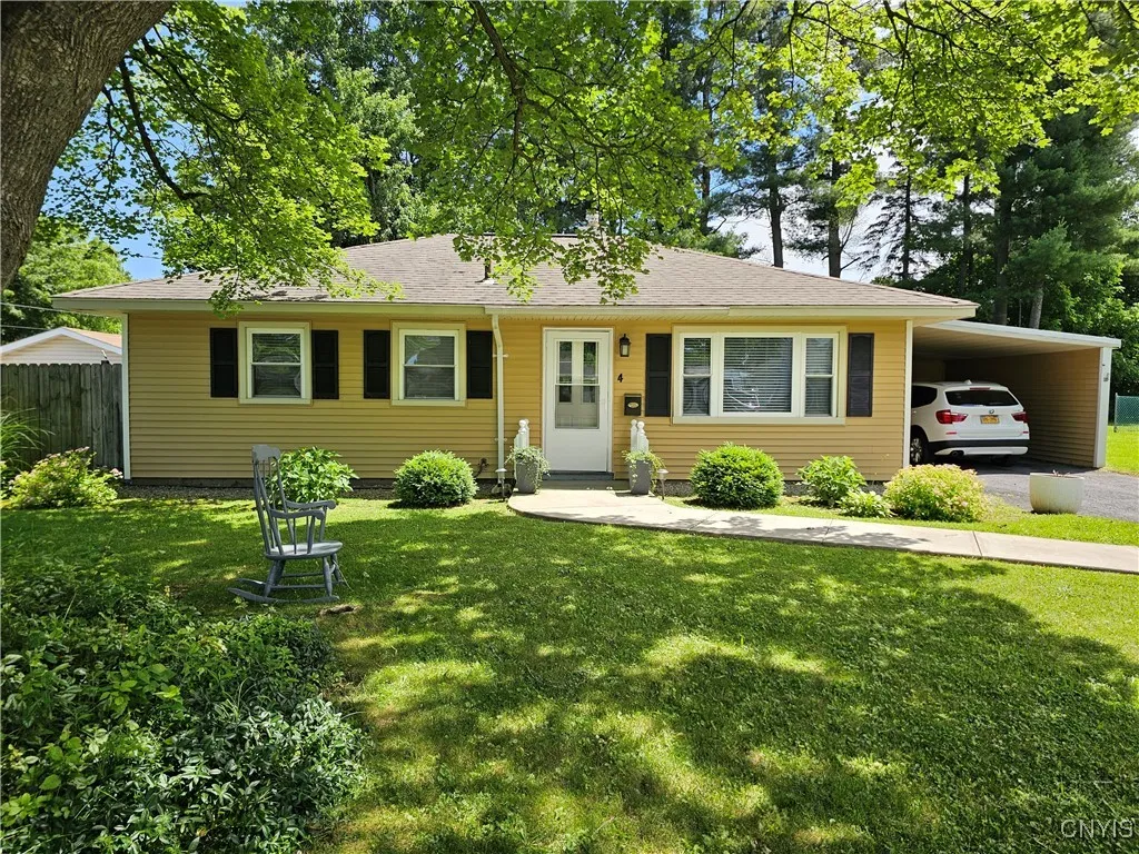 4 Cone Circle, New Hartford, New York 13413, New Hartford, New York 13413, 3 Bedrooms Bedrooms, 5 Rooms Rooms,1 BathroomBathrooms,Residential,Closed,4 Cone Circle, New Hartford, New York 13413,0,S1618528