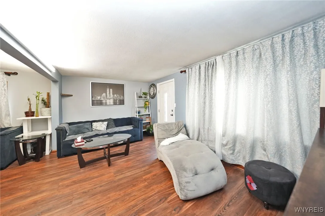 65 Gardenvale Drive, Cheektowaga, New York 14225, Cheektowaga, New York 14225, 4 Bedrooms Bedrooms, 6 Rooms Rooms,1 BathroomBathrooms,Residential,For Sale,65 Gardenvale Drive, Cheektowaga, New York 14225,B1618208