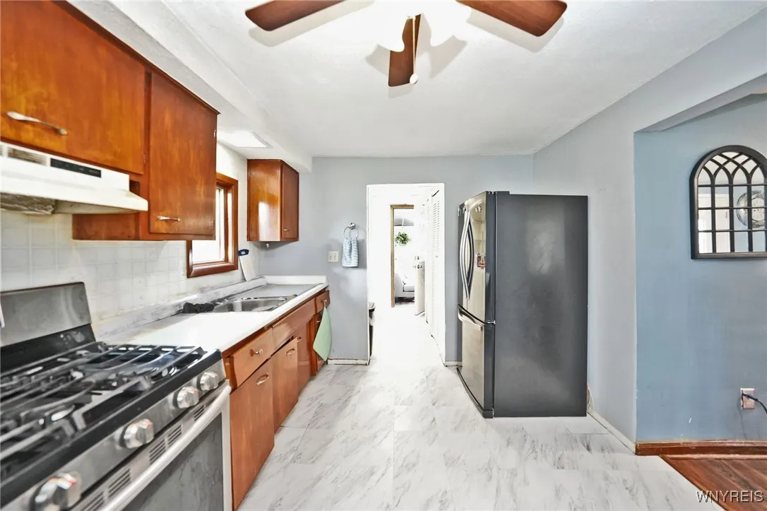 65 Gardenvale Drive, Cheektowaga, New York 14225, Cheektowaga, New York 14225, 4 Bedrooms Bedrooms, 6 Rooms Rooms,1 BathroomBathrooms,Residential,For Sale,65 Gardenvale Drive, Cheektowaga, New York 14225,B1618208