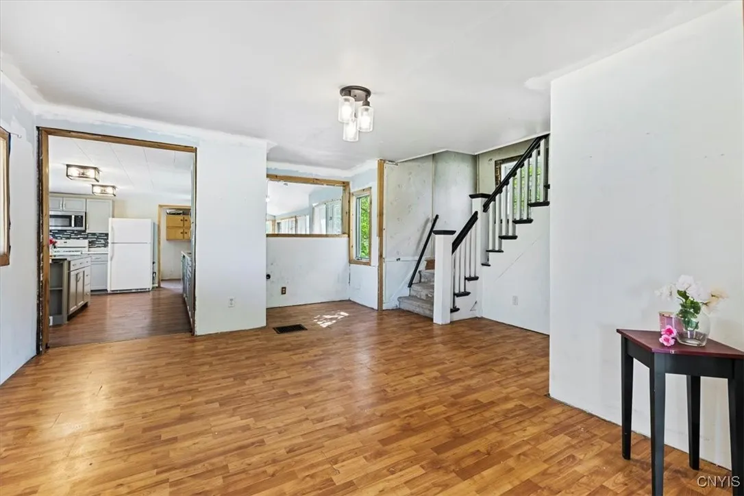 6166 Ny-28, Indian Lake, New York 12842, Indian Lake, New York 12842, 4 Bedrooms Bedrooms, 8 Rooms Rooms,1 BathroomBathrooms,Residential,For Sale,6166 Ny-28, Indian Lake, New York 12842,0,S1616690