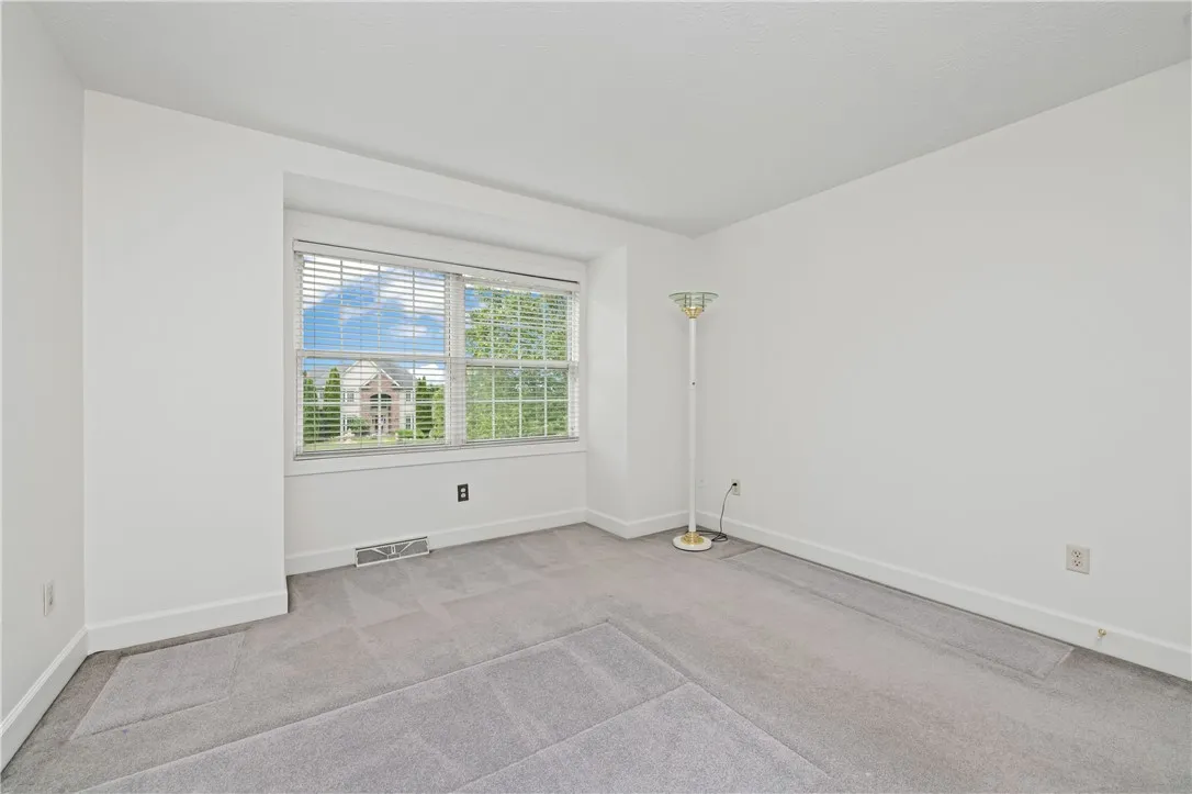 67 Newstone Road, Henrietta, New York 14534, Henrietta, New York 14534, 4 Bedrooms Bedrooms, 7 Rooms Rooms,2 BathroomsBathrooms,Residential,Closed,67 Newstone Road, Henrietta, New York 14534,0,R1618297