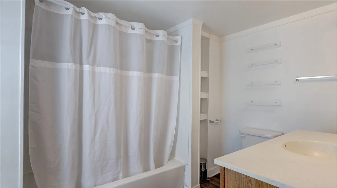 17 Maple Street, Seneca Falls, New York 13148, Seneca Falls, New York 13148, 3 Bedrooms Bedrooms, 5 Rooms Rooms,1 BathroomBathrooms,Residential,Closed,17 Maple Street, Seneca Falls, New York 13148,0,R1618225